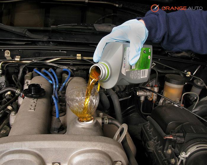 Engine Oil Check at Orange Auto